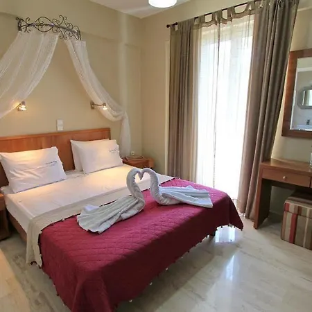 Отель Bay 3*